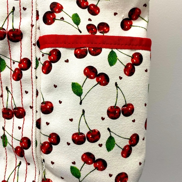 Cherry Themed White Canvas Shoulder Tote Travel Diaper Beach Bag Purse Pockets - Picture 2 of 7